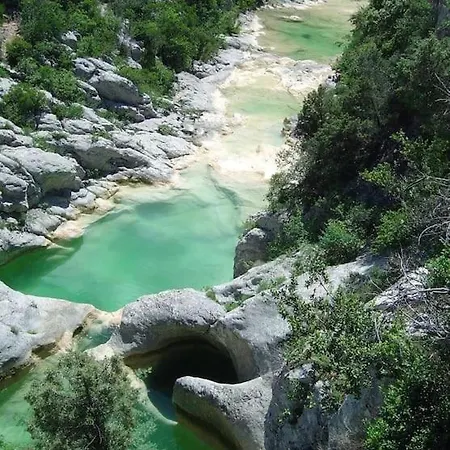 La Bastide Du Soleil Avec Piscine, Calme, Randonnee A Proximite